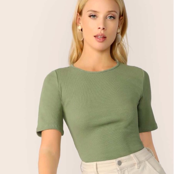 SHIEN Tops - SHEIN Solid Slim Fitted Rib-knit Tee